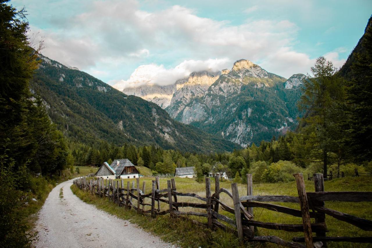 Cottage Trenta Бовец Екстериор снимка